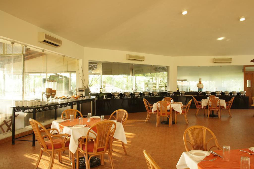 Chariot Beach Resort Mahabalipuram Ngoại thất bức ảnh