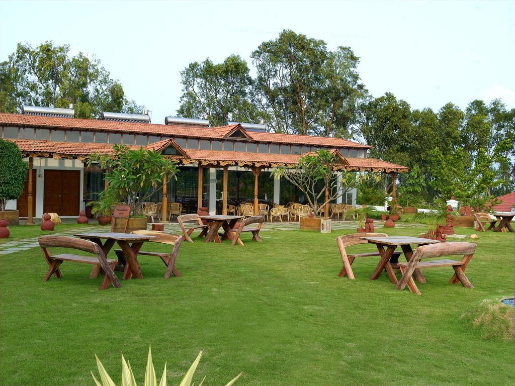 Chariot Beach Resort Mahabalipuram Ngoại thất bức ảnh