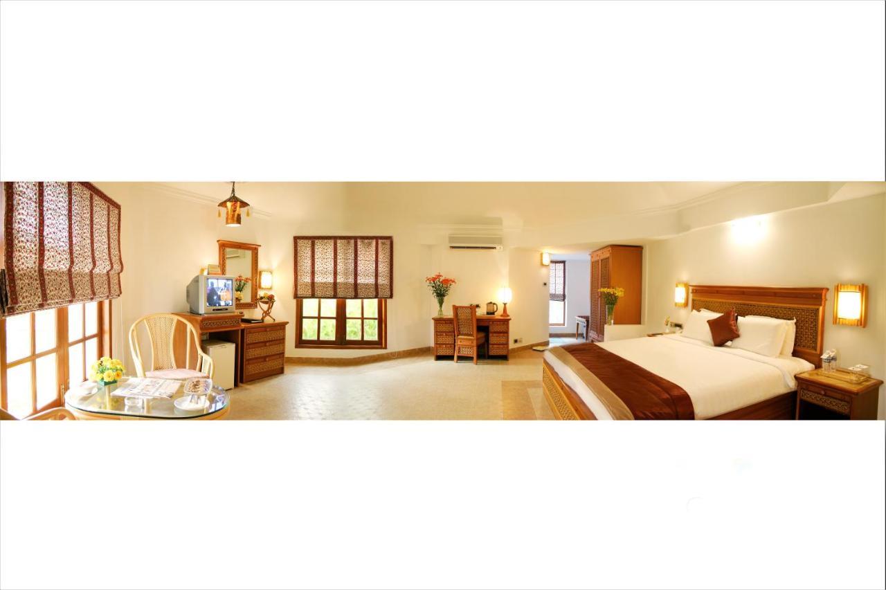 Chariot Beach Resort Mahabalipuram Ngoại thất bức ảnh